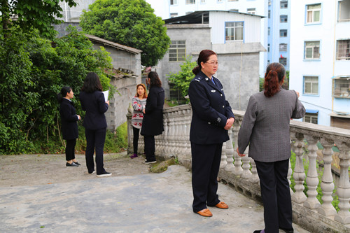 耐心劝解被执行人.JPG